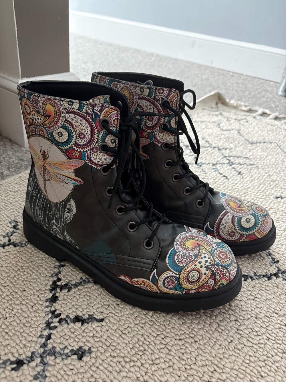 Unisex Yes We Vibe Vegan Leather Lace-Up Dragonfly Combat Boots